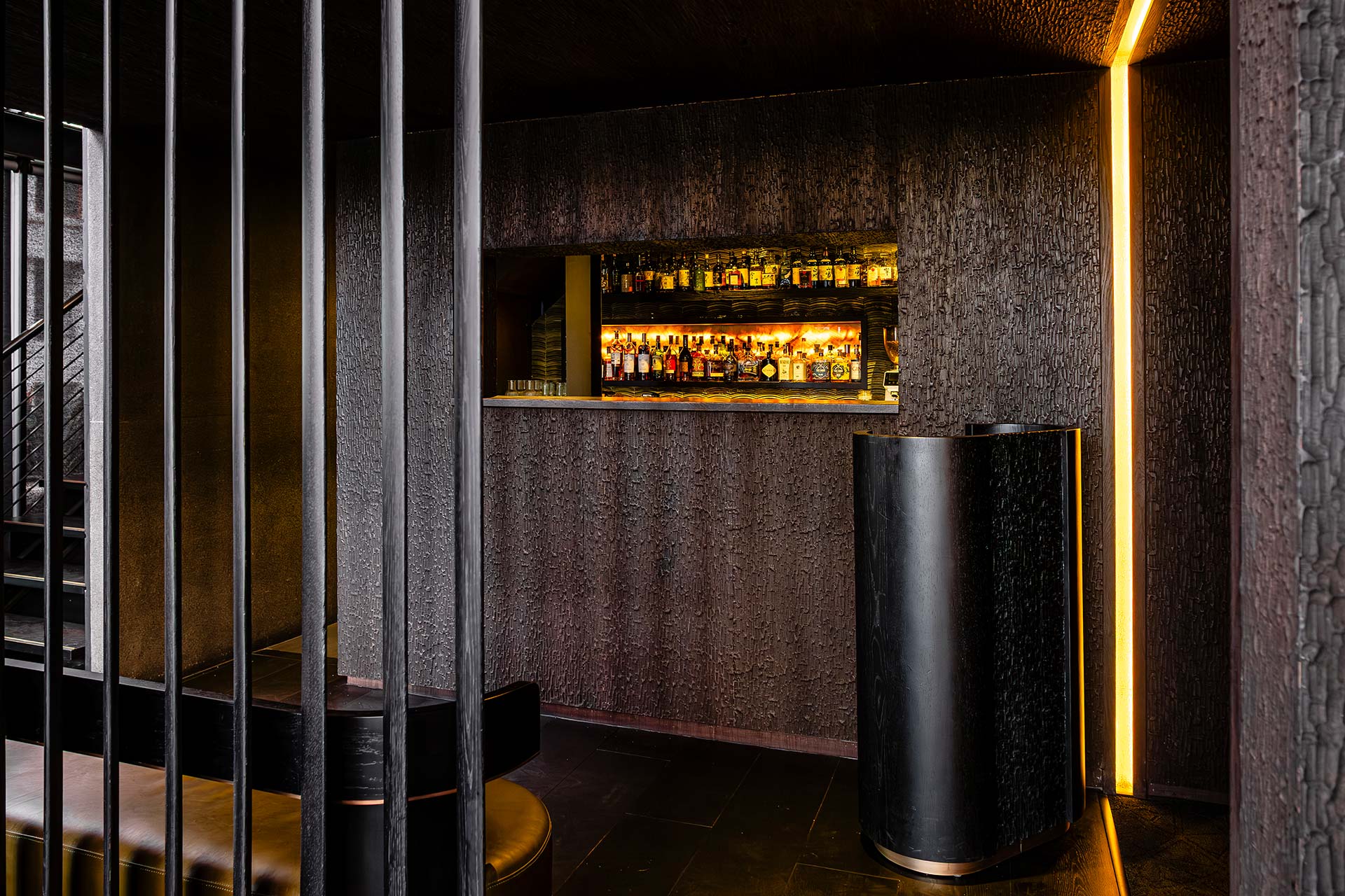 Fyn Restaurant in Cape Town interior design and modern bar