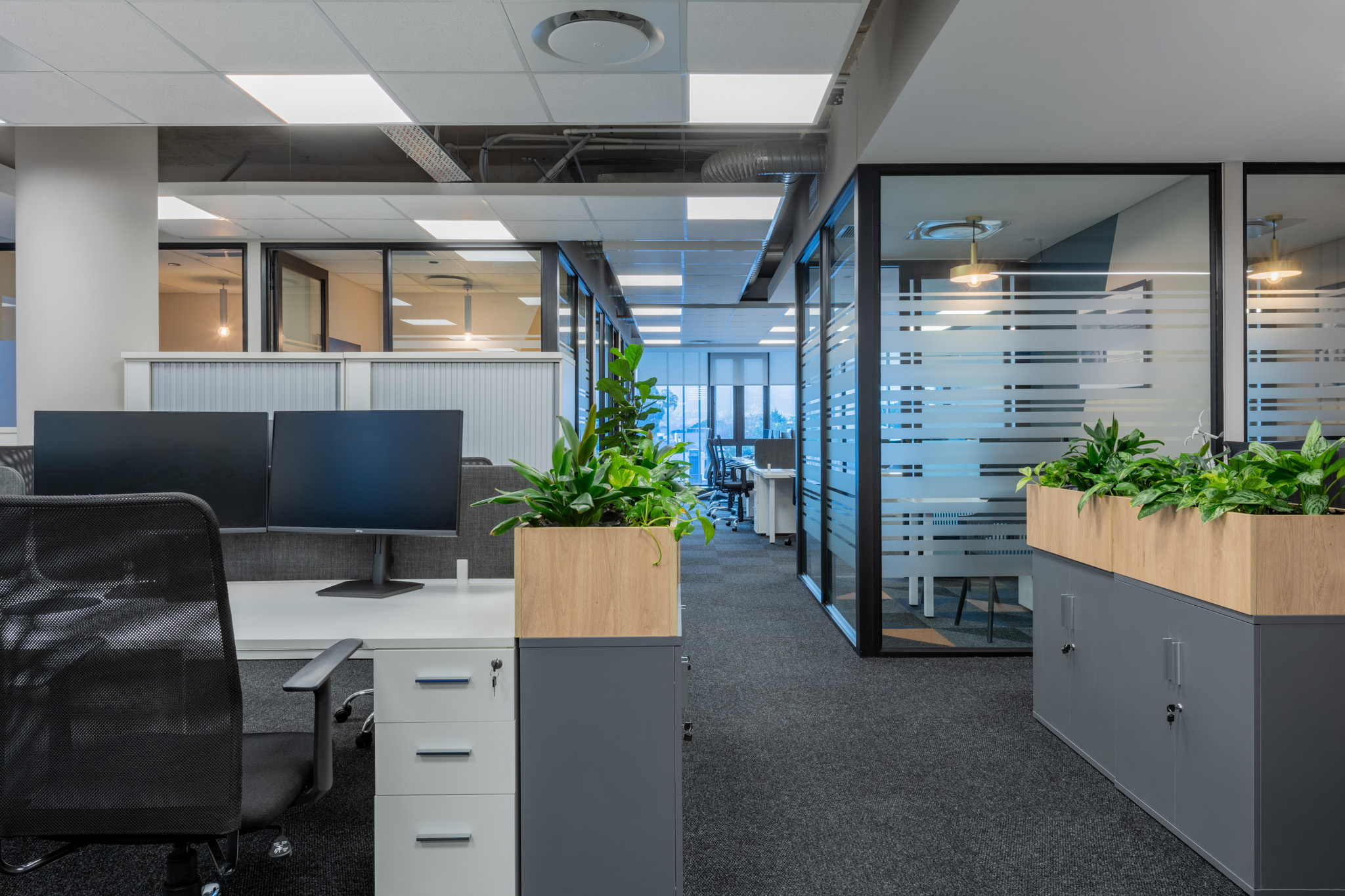 Globeleq Office Design Image 19