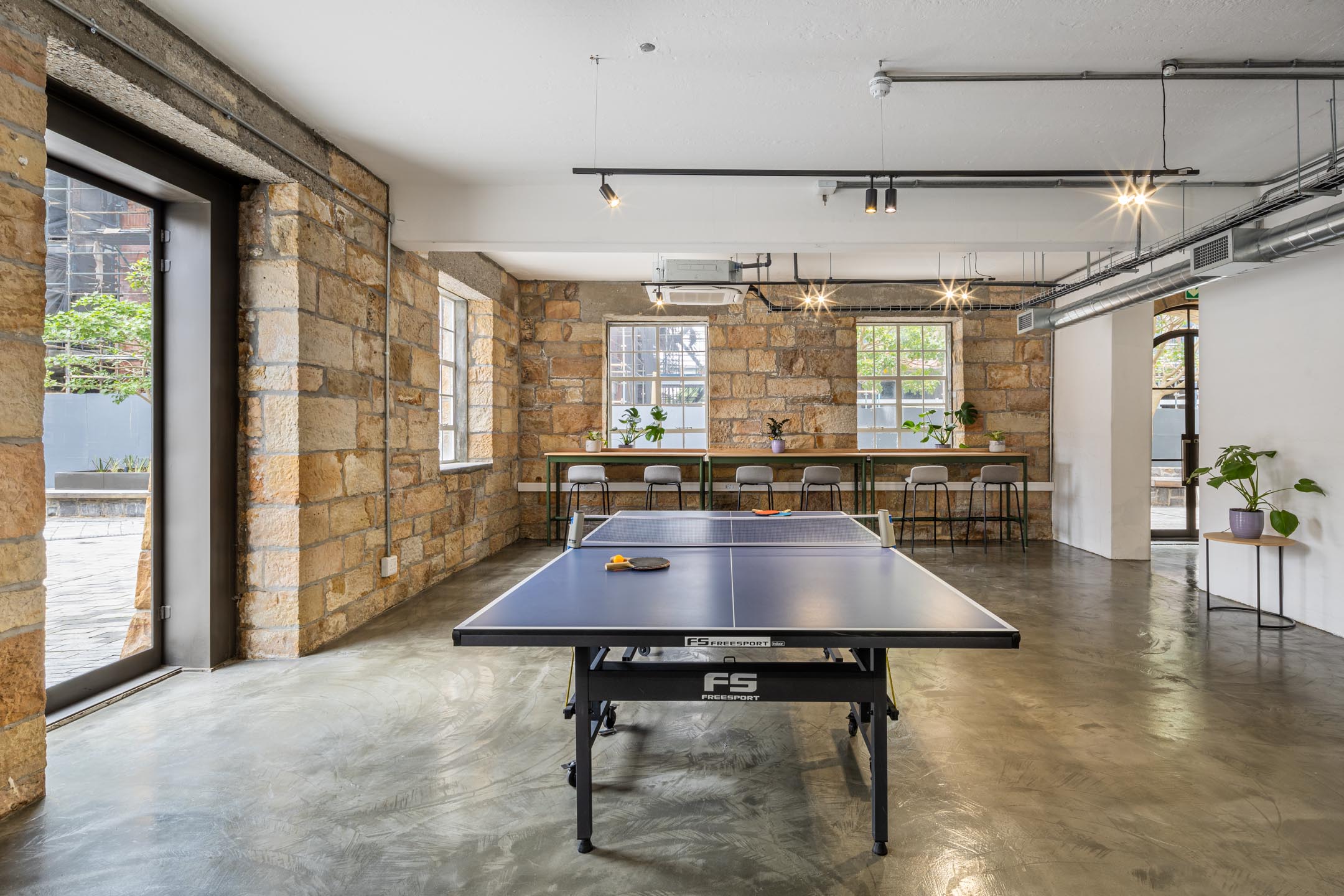 design an office that enhances employee satisfaction and drives business success