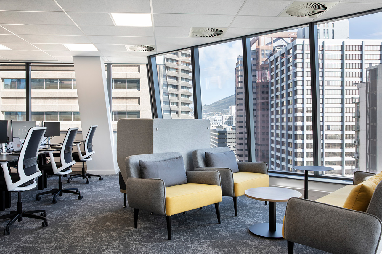 Open vs. Closed Office Spaces