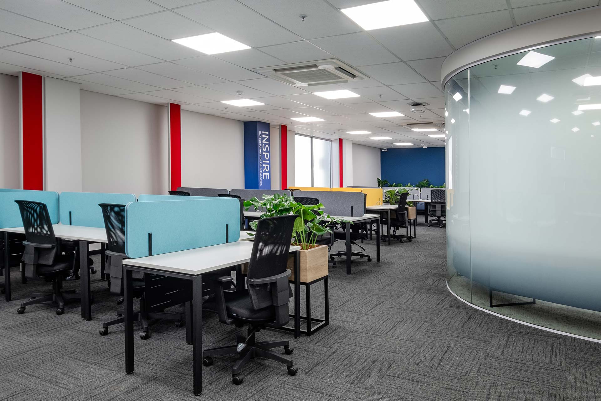 office fit out designed for different workstyles for automobile financial company