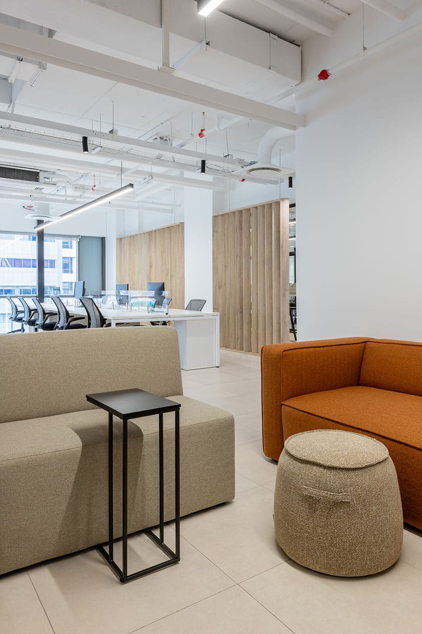 Cape town collaboration area shows quality workspace planning