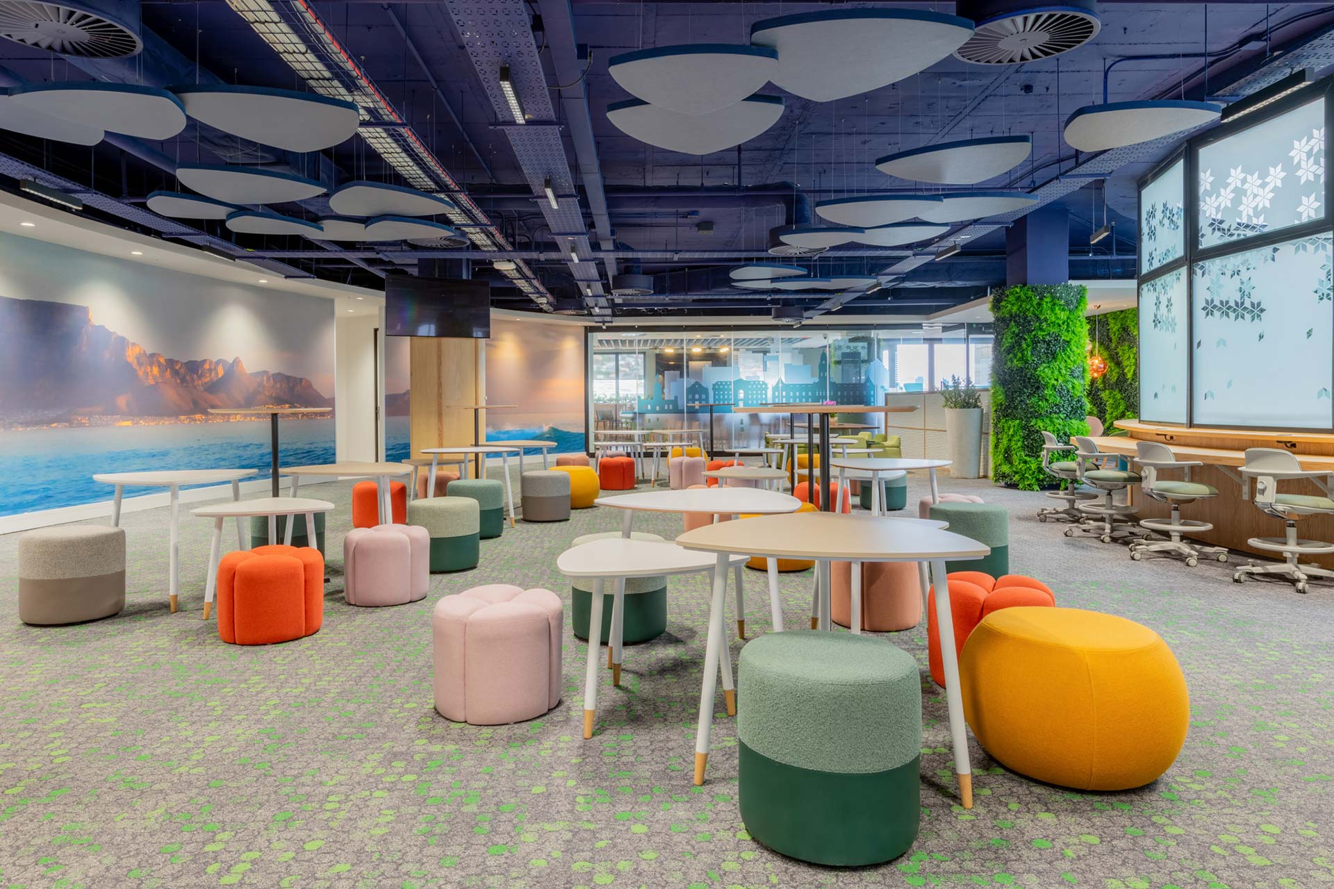 Furniture and interior design for large businesses to accommodate lots of employees