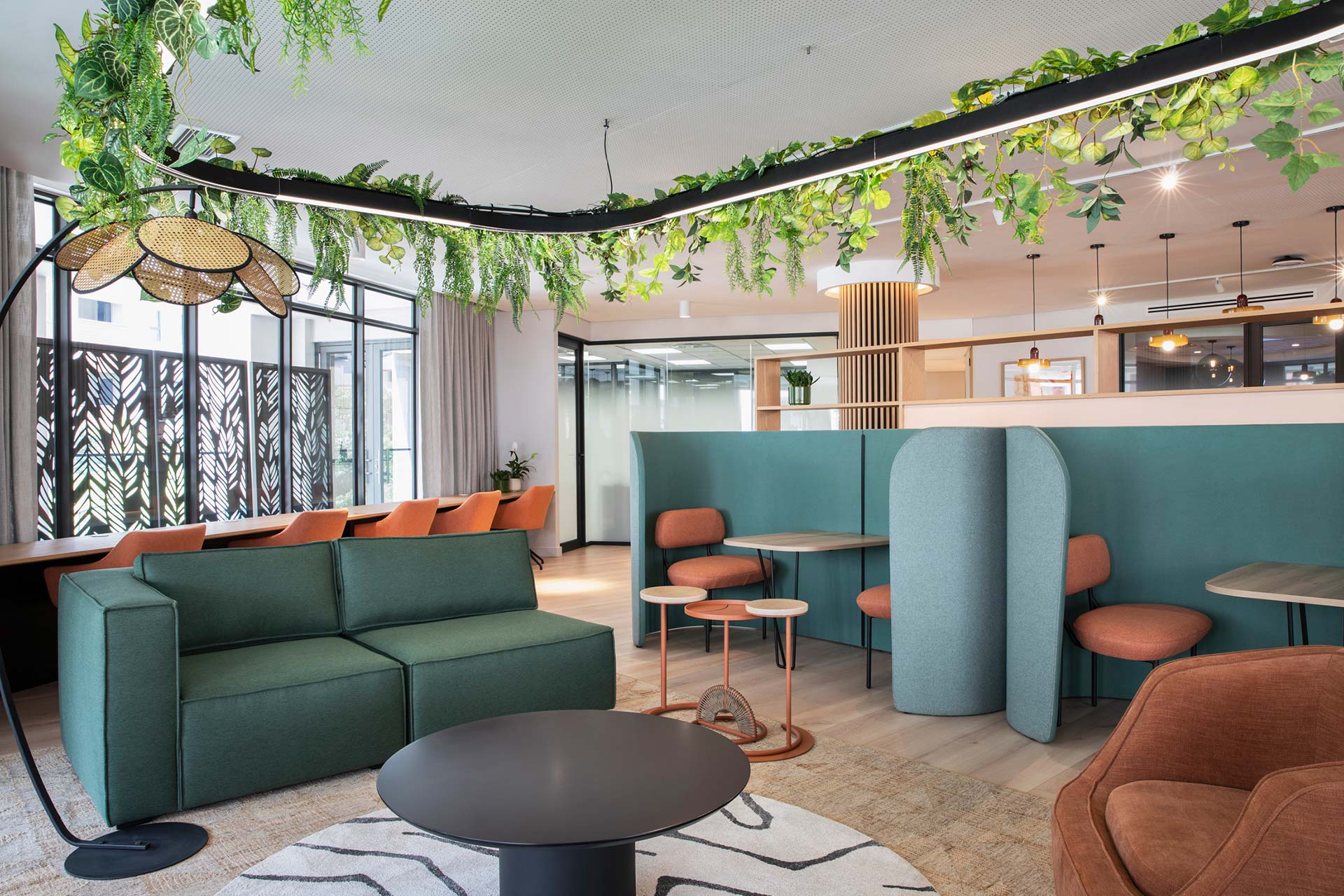 sustainable green office interior design and furniture