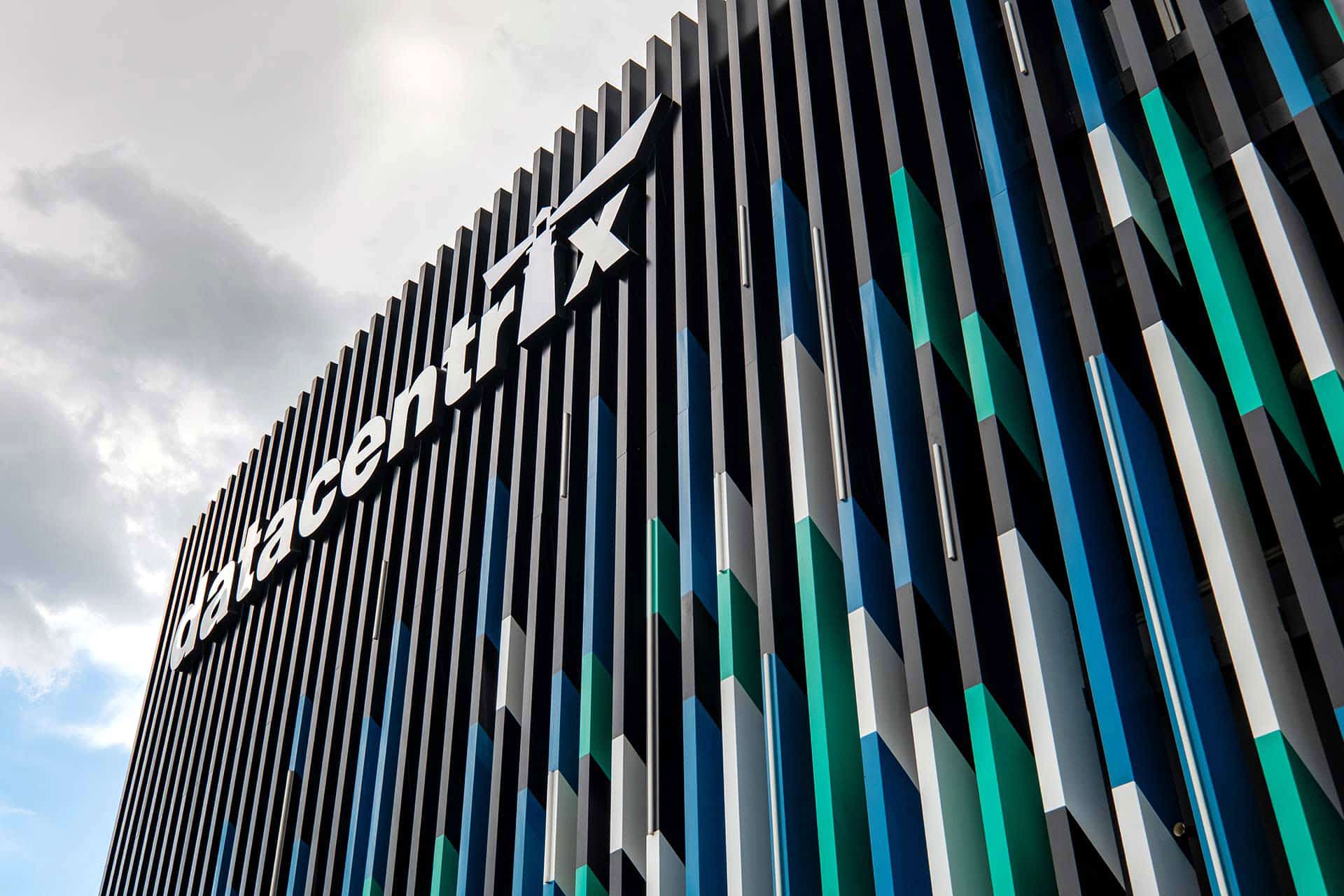 Datacentrix Office Design & Fit Out Project | Technology Sector | Trend ...