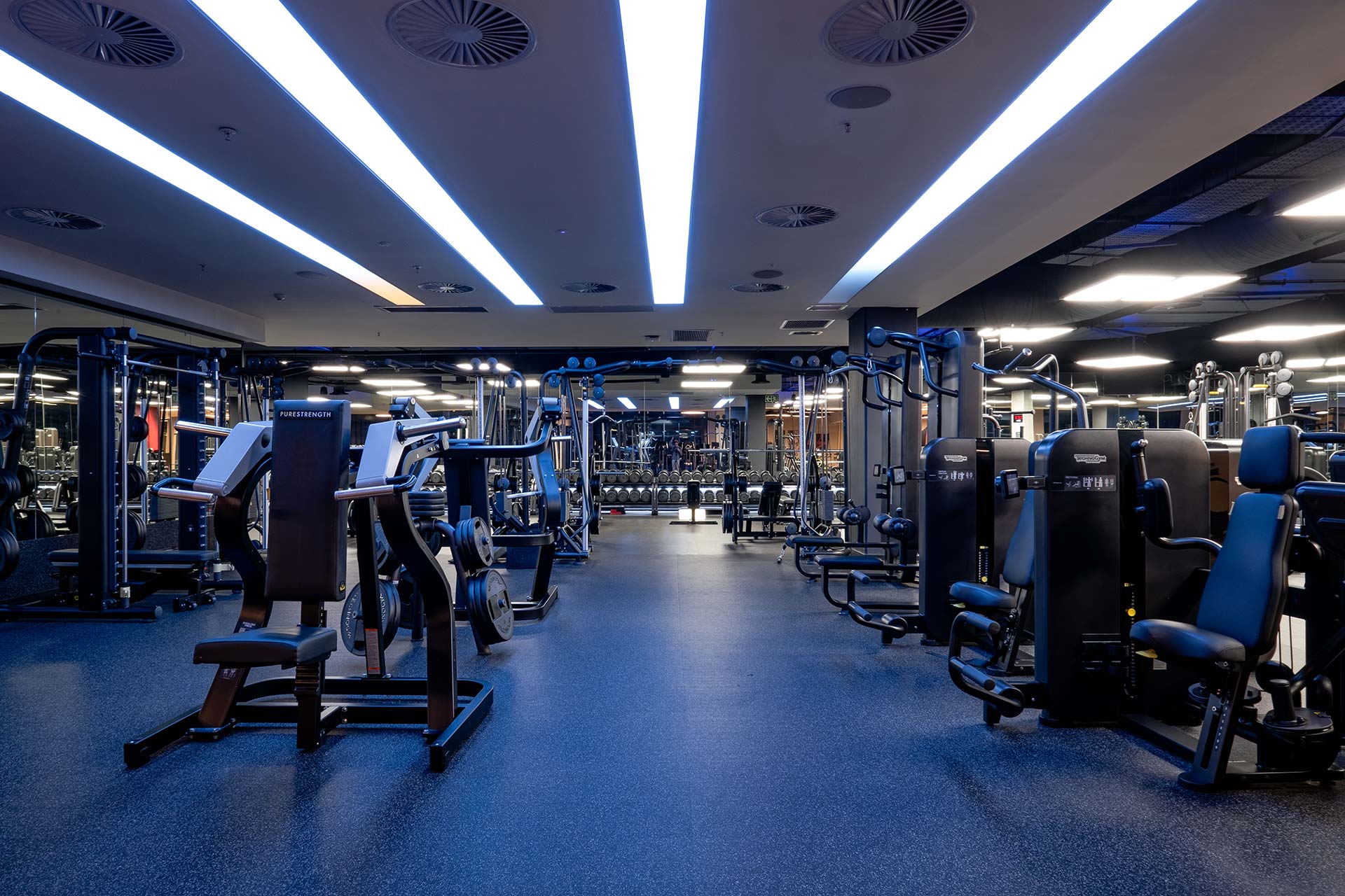 This commercial fitout job was delivered for an exclusive gym