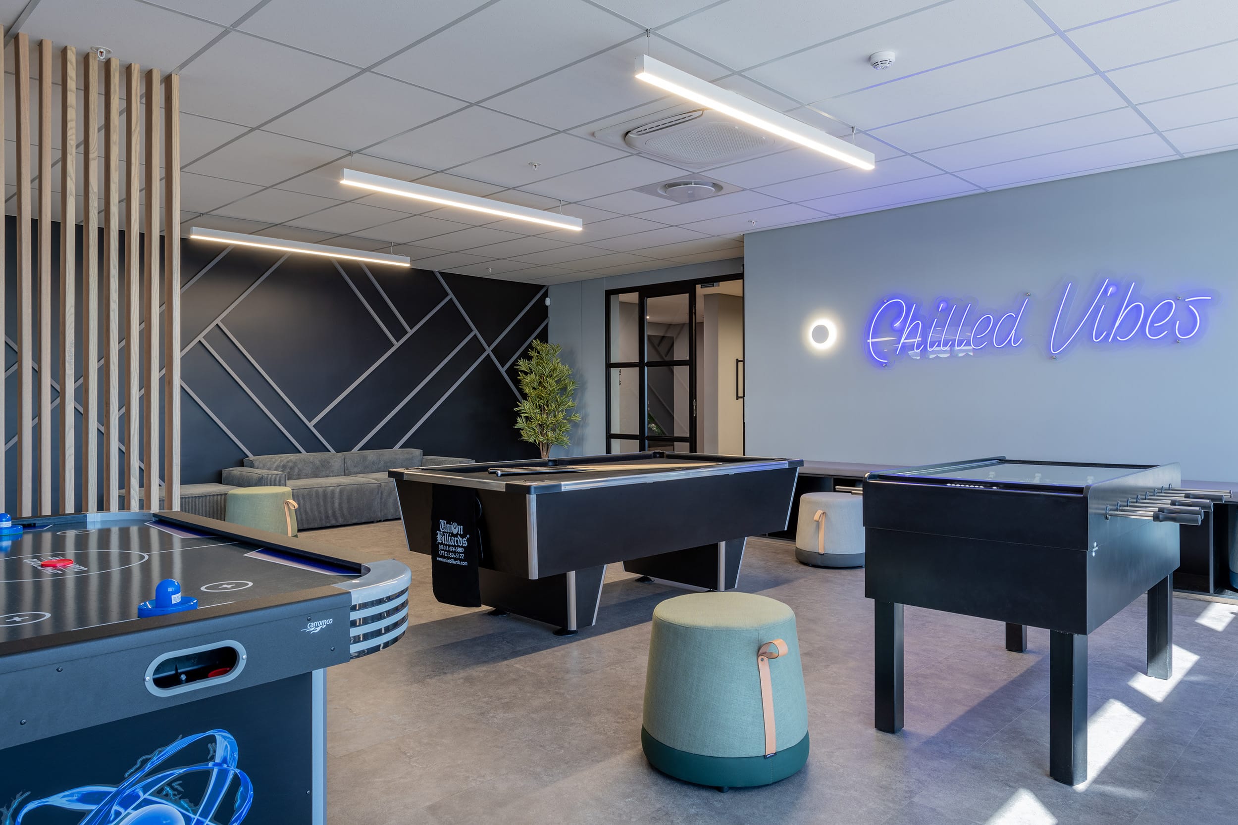 Breakaway space for staff to relax in new south africa workspace