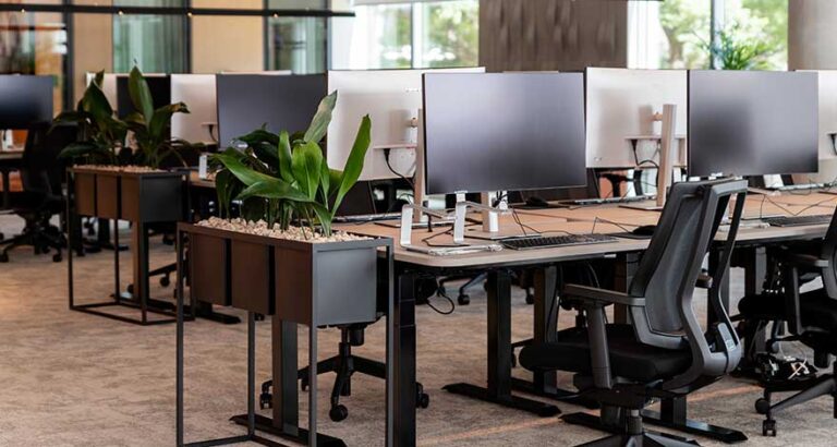 Commercial office tenant installation and fitout with technical workspaces installation