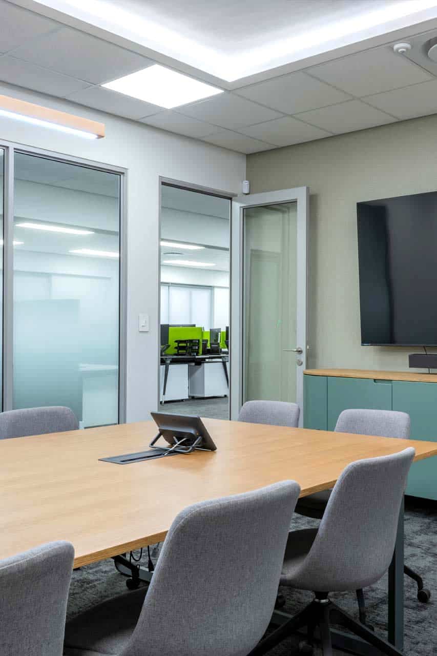 United Exports Paarl Office: Integrated AV Technology for Boardroom Fit-out